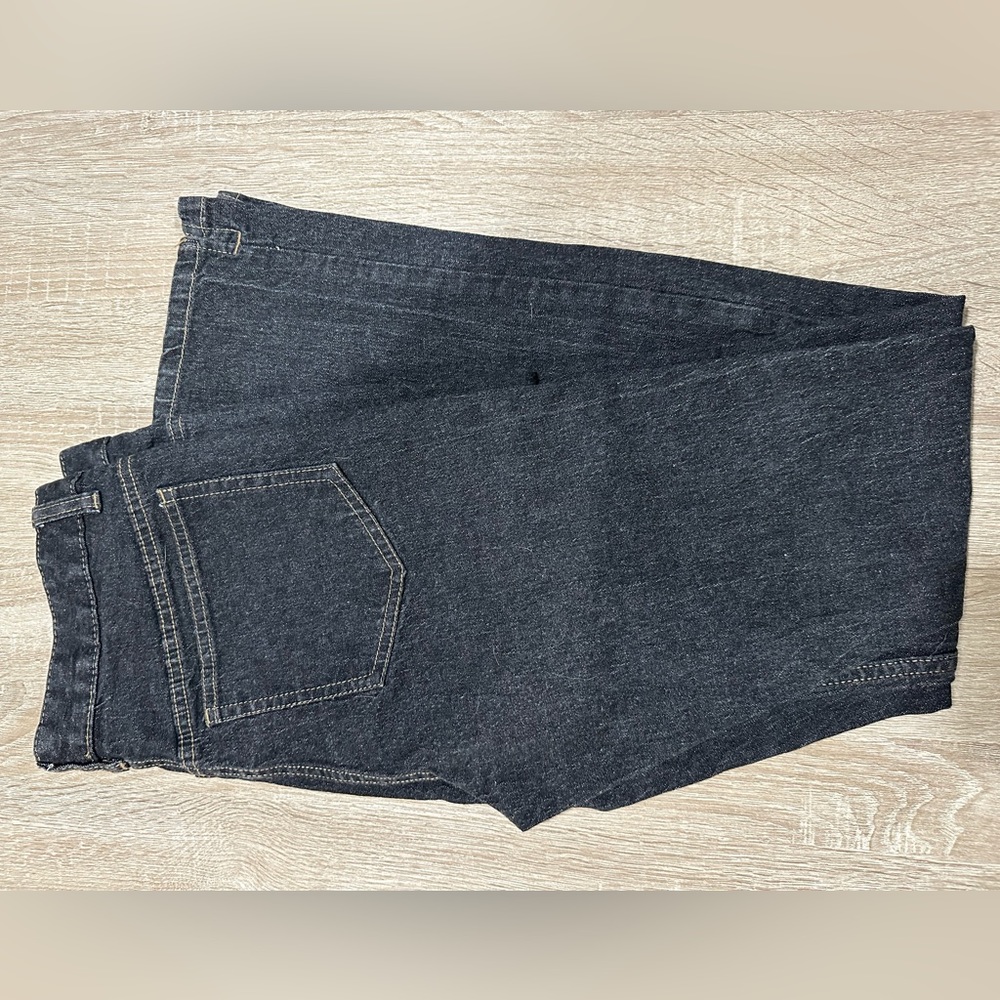 Van Heusen size 6 regular stretch jeans black